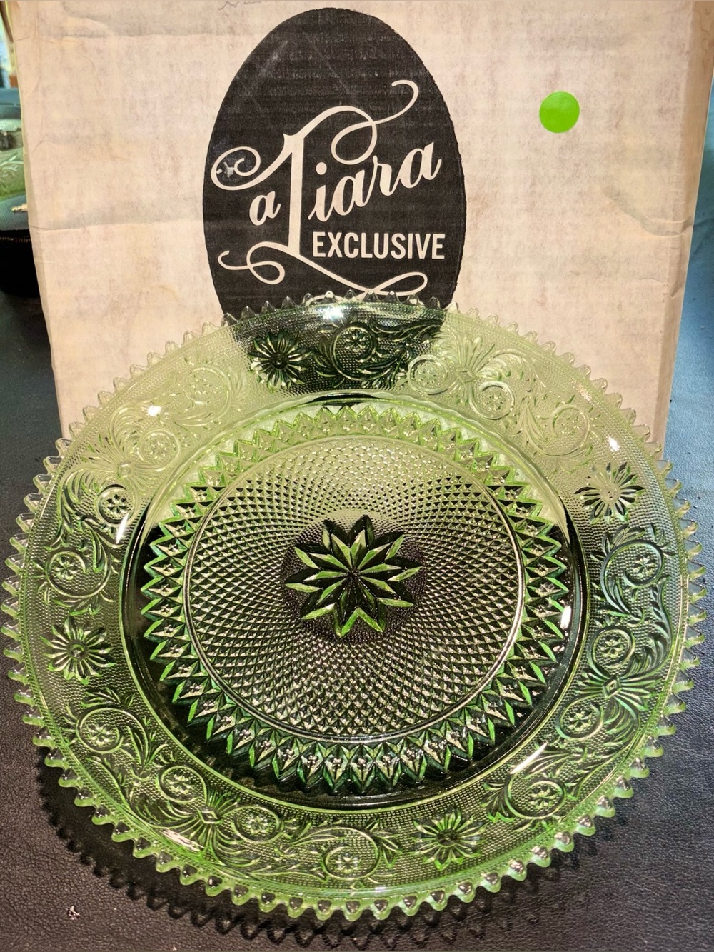 Vintage Tiara Exclusives 12” Torte Serving Platter Indiana Glass Chantilly Green